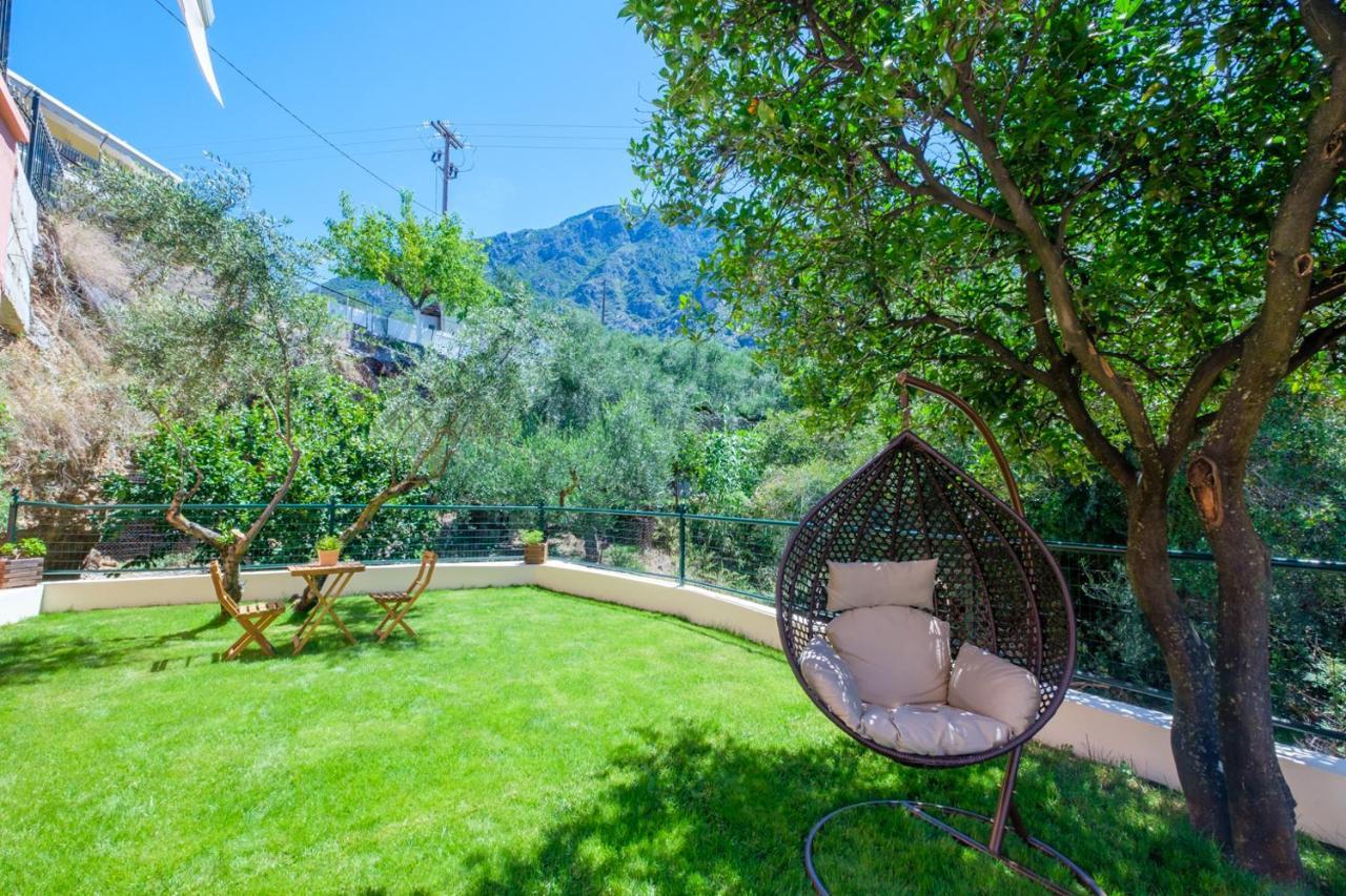 Almyros Aktis Private Garden Apartment 卡拉马塔 外观 照片