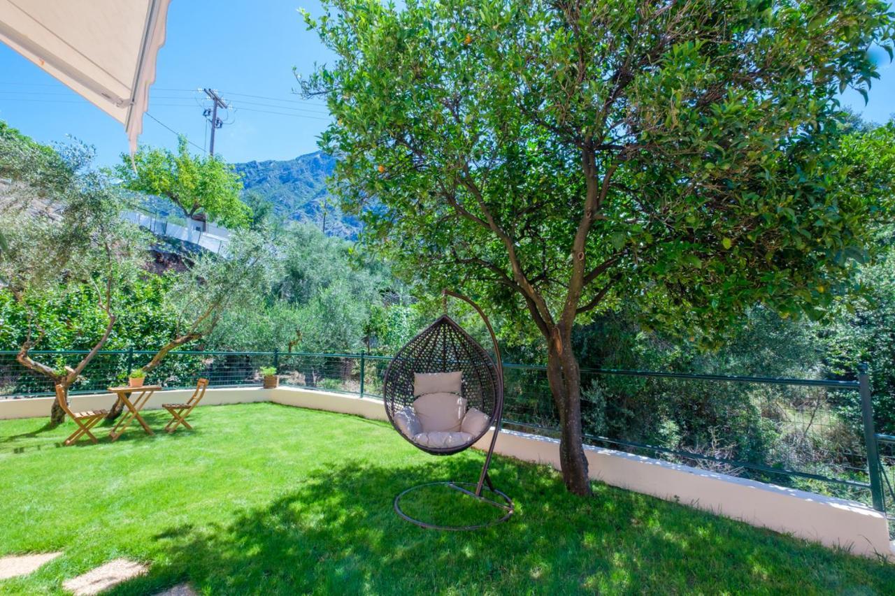 Almyros Aktis Private Garden Apartment 卡拉马塔 外观 照片